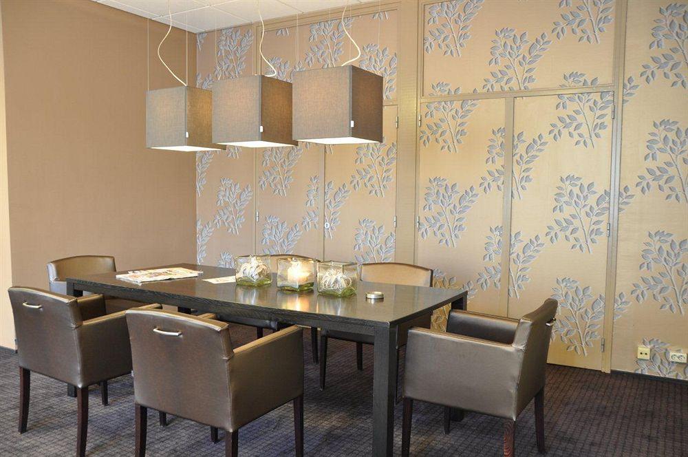 אוסטרהוט A-Hotel Oosterhout מראה חיצוני תמונה