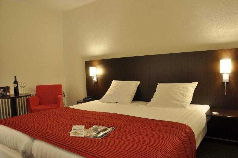 אוסטרהוט A-Hotel Oosterhout מראה חיצוני תמונה