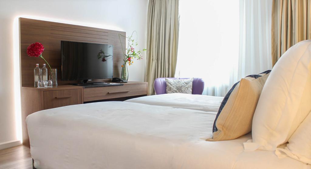 אוסטרהוט A-Hotel Oosterhout מראה חיצוני תמונה
