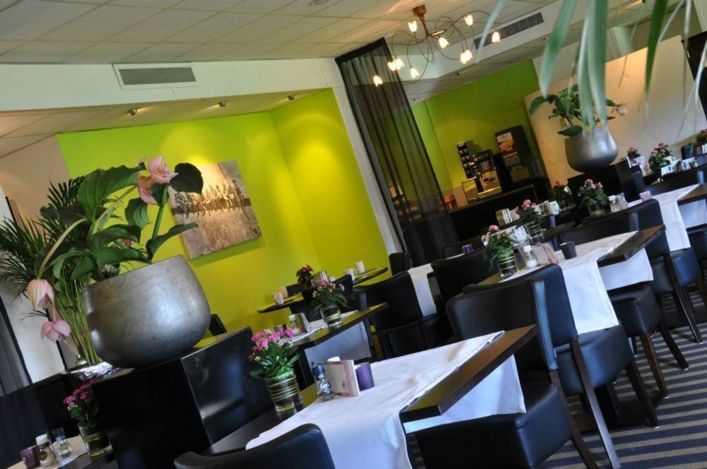 אוסטרהוט A-Hotel Oosterhout מראה חיצוני תמונה
